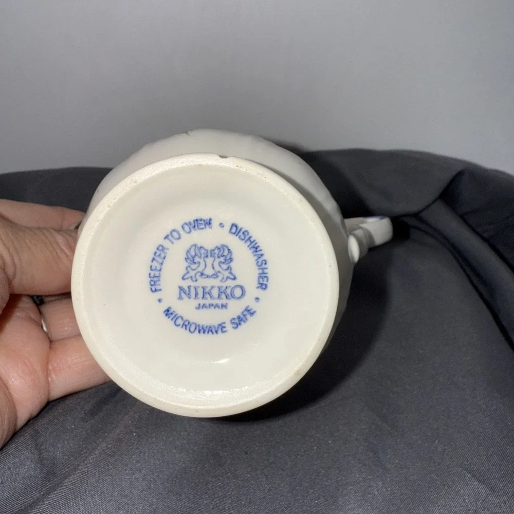 Nikko Blue Peony Creamer Cream Pitcher Japan Microwave And Dishwasher Safe EUC